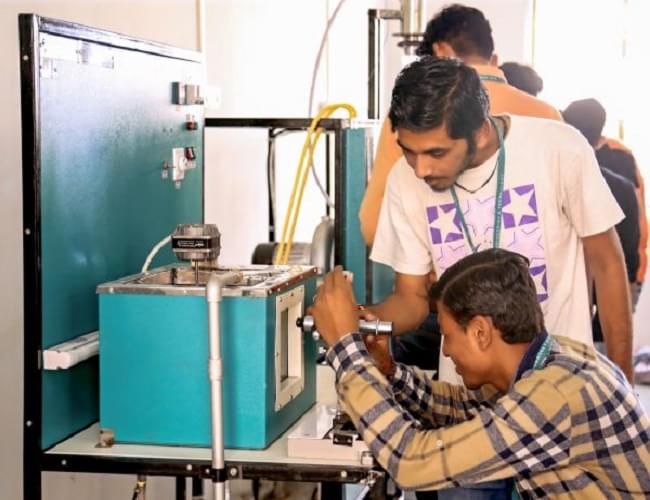 S.S. Agrawal Institute of Engineering & Technology Navsari Labs photo 9